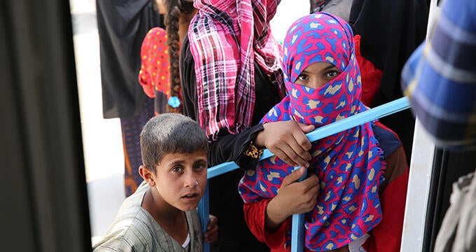 As fighting rages in north-eastern Syria, UNFPA and partners rush to meet the needs of women