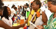 Líderes piden proteger los derechos en materia de salud sexual y reproductiva en el barrio más populoso de Kenya